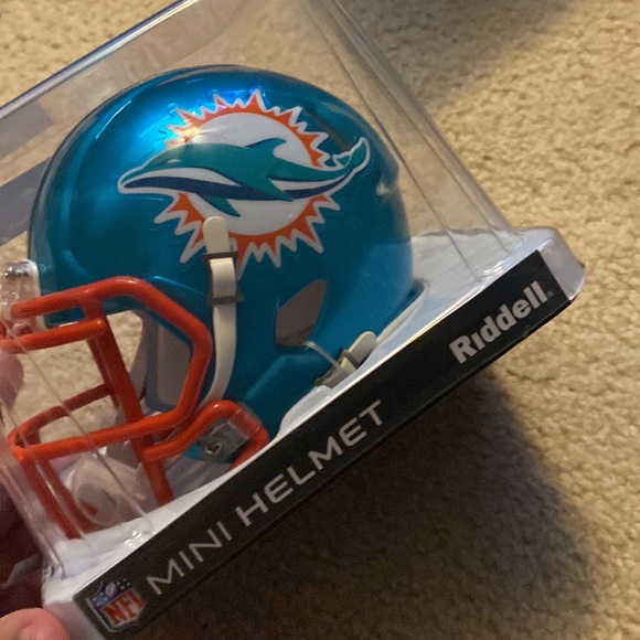 Riddell Dolphins Mini helmet new flag edition - Picture 2 of 2